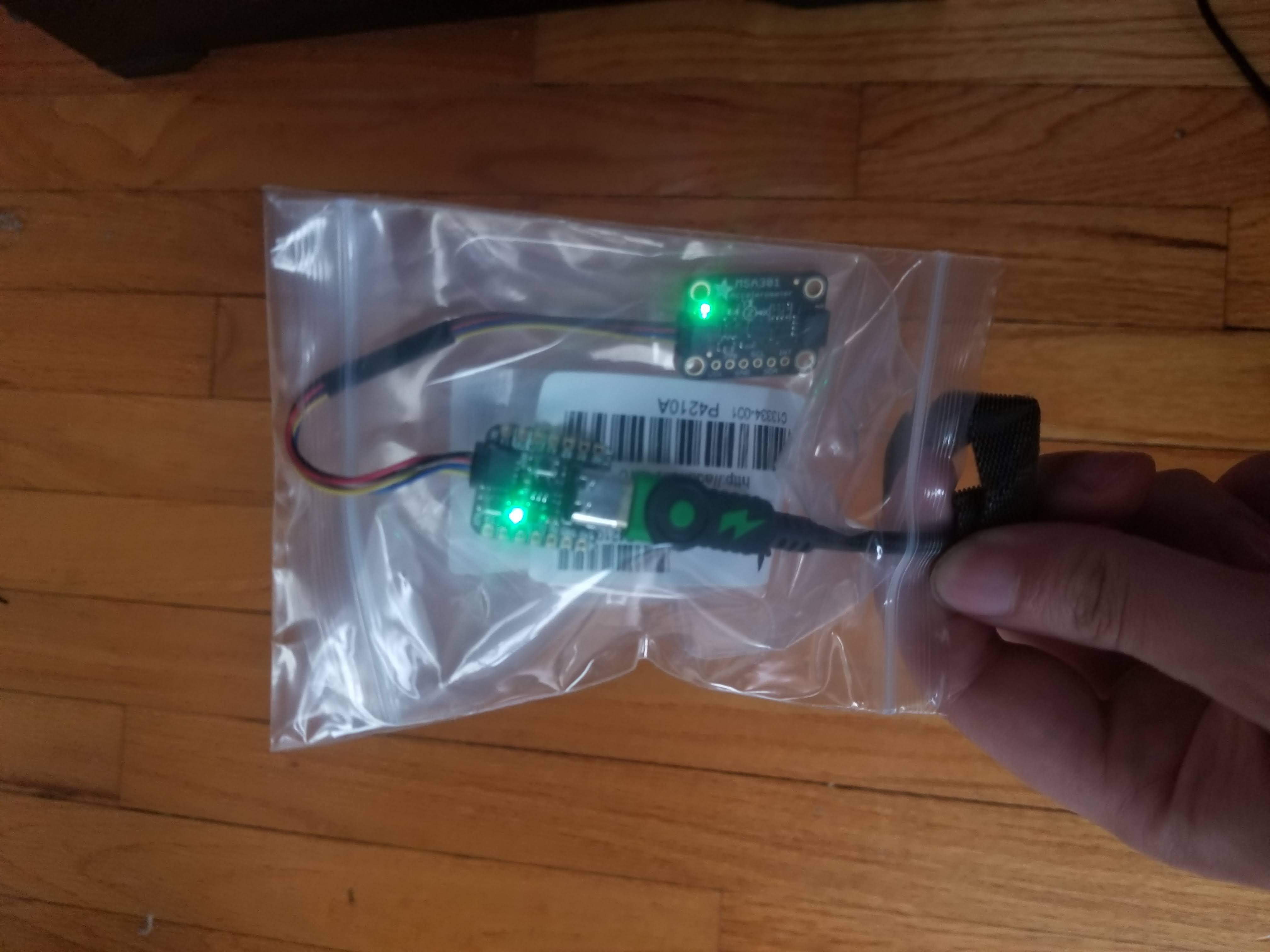 Accelerometer-based clicker